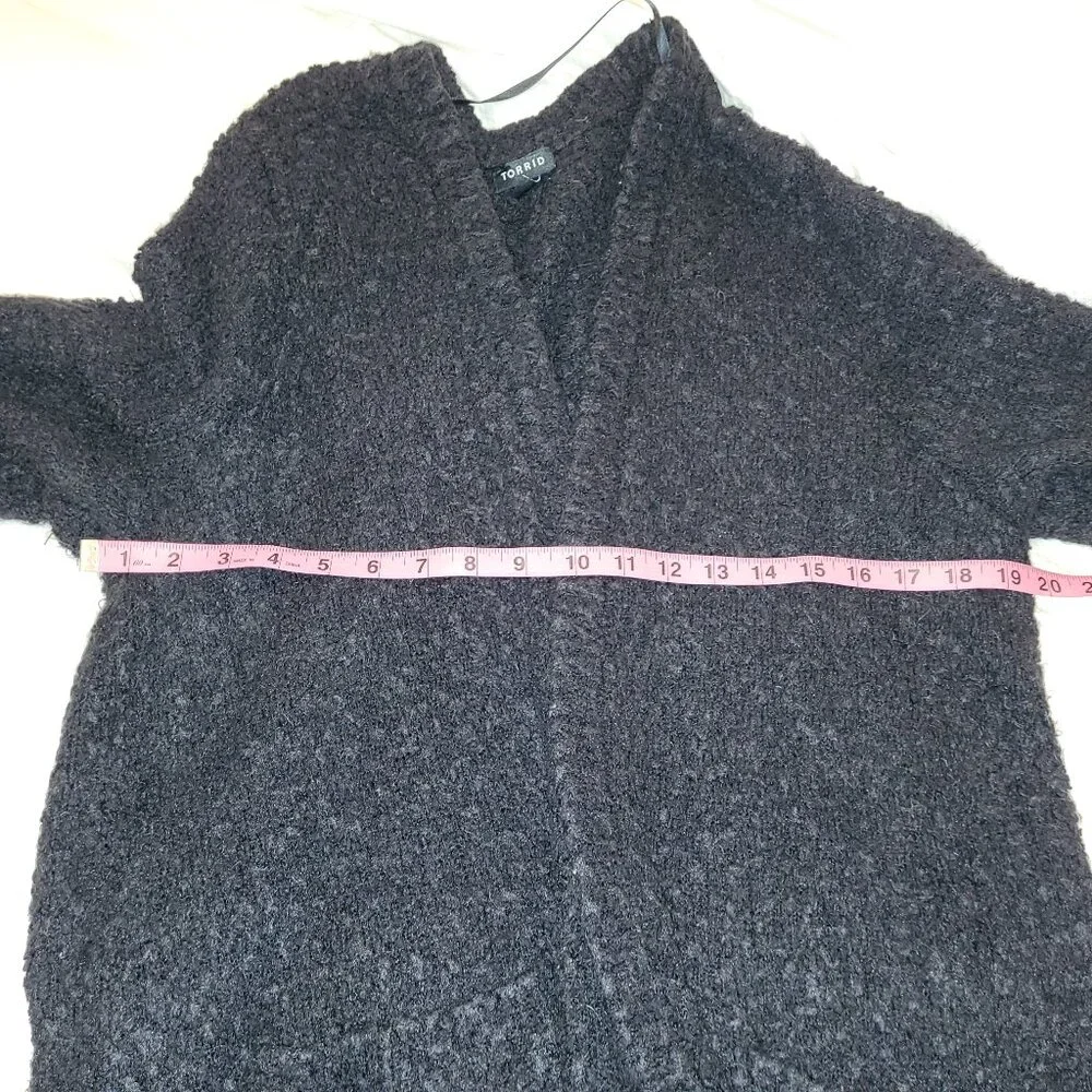 Women's Torrid Long Black Rough Knit Open Front Cardigan with Pockets - Size 3 - Picture 7 of 9